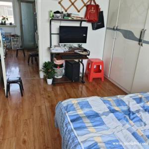新兴东里58型四楼1300
