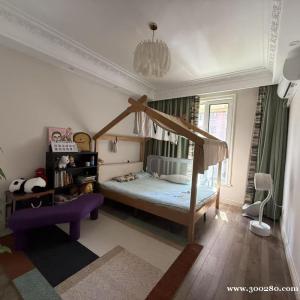 庆福南里3楼160精装200万