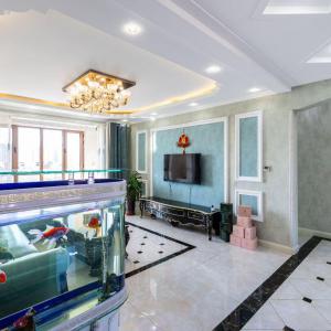 海宁园103平8层精装洋房155