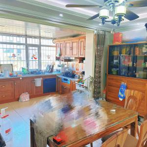 幸福里96b型4楼精装3年125万